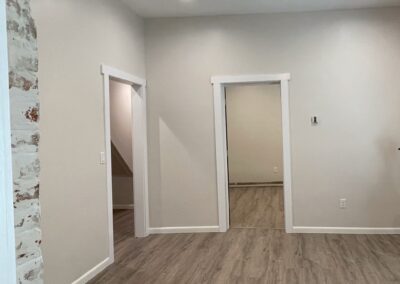 935 Division St - 1 Bedroom / 1 Bath