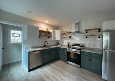 935 Division St - 1 Bedroom / 1 Bath
