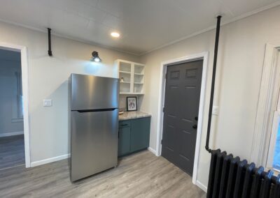 Spacious 3 Bed/1 Bath