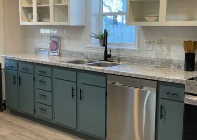 Spacious 3 Bed/1 Bath