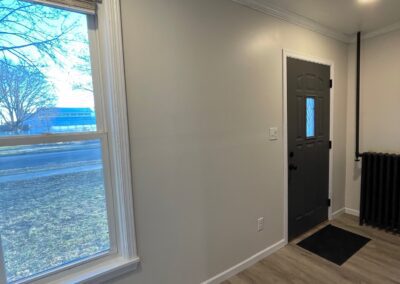 Spacious 3 Bed/1 Bath