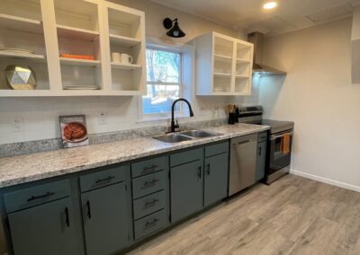 Spacious 3 Bed/1 Bath
