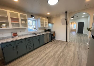 Spacious 3 Bed/1 Bath